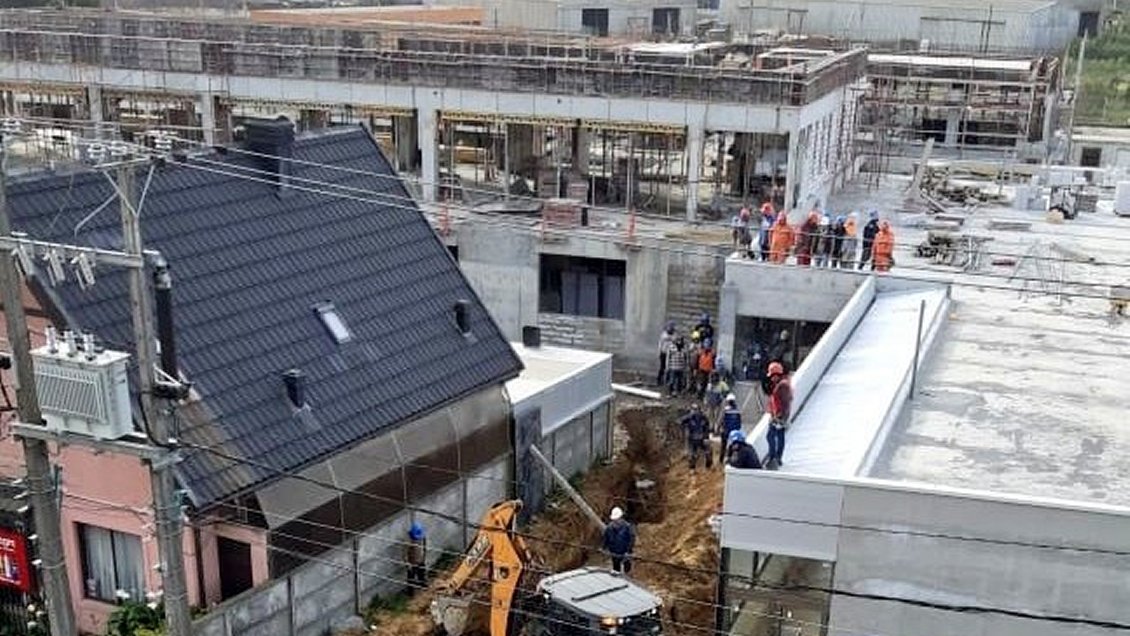 Derrumbe de estructura en Talcahuano dejó un muerto