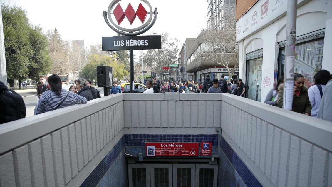 Metro restableció servicio en la Línea 1 tras casi dos horas