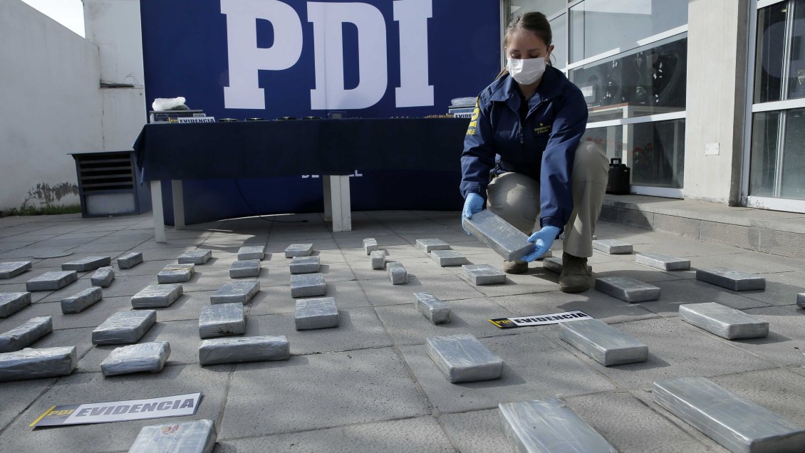 PDI desbarató a banda que buscaba distribuir 115 kilos de cocaína en Santiago