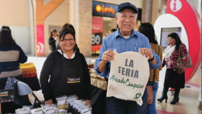 Productores de Arica y Parinacota ampliaron sus mercados con el primer Mercado Campesino