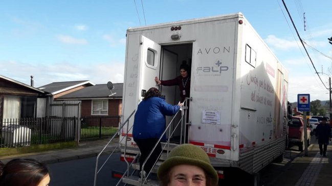 Vecinas de Curaco de Veléz accedieron a mamografía gratuita