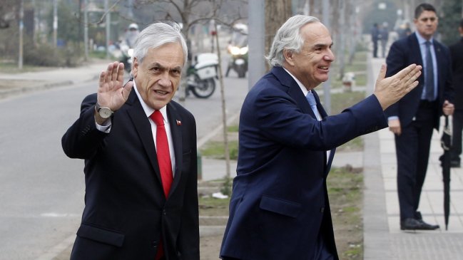 Piñera llegó de sorpresa al encuentro entre Chadwick y presidentes de Chile Vamos