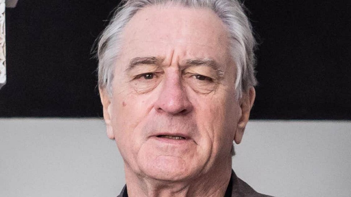 Compañía de Robert De Niro demandó a trabajadora por ver series de Netflix