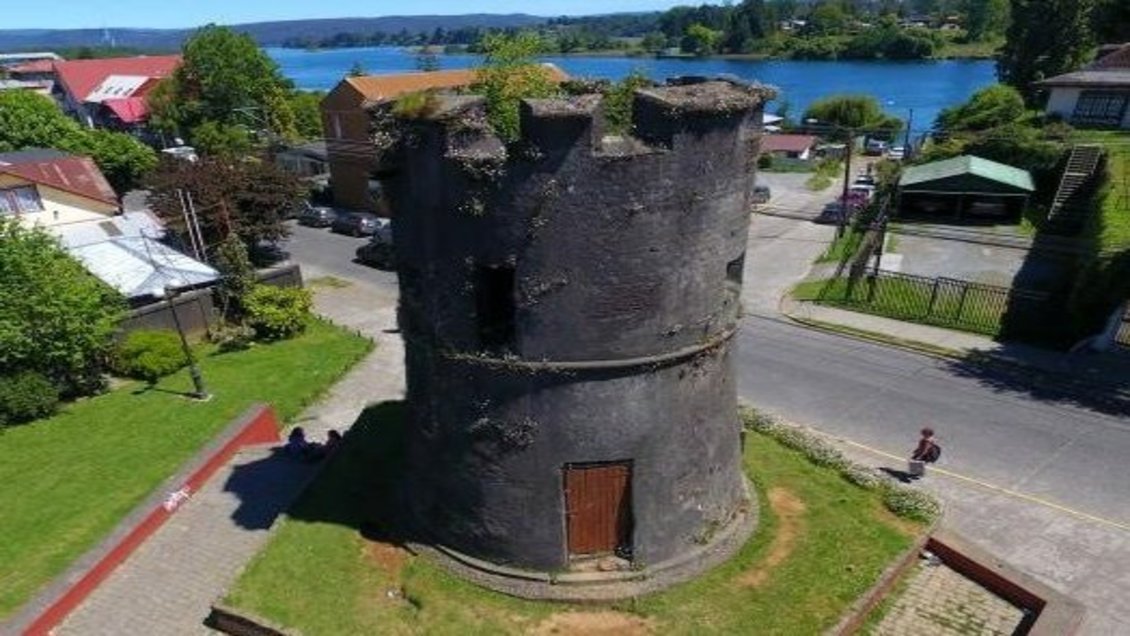 Emblemáticos torreones coloniales de Valdivia serán restaurados