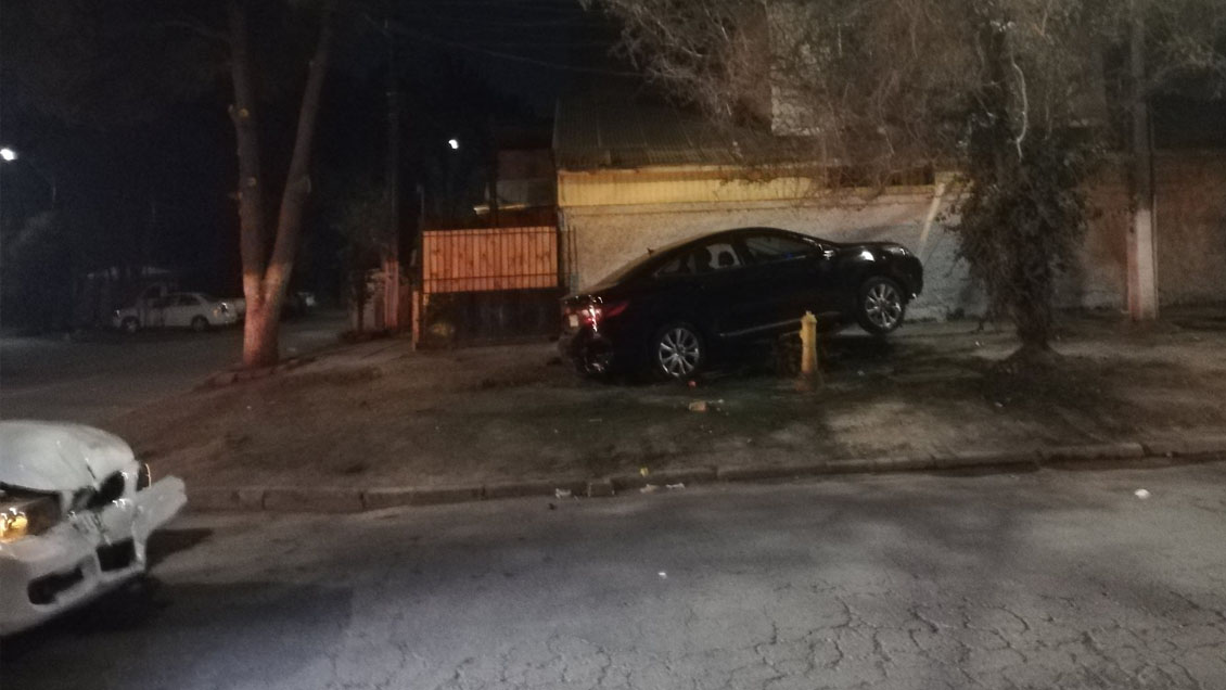 Chofer del director de Fonasa sufrió violento asalto en Quinta Normal