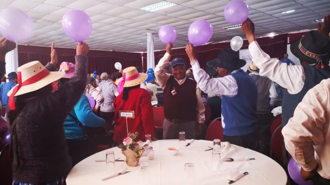 Adultos mayores de Tarapacá participan de encuentro en Matilla