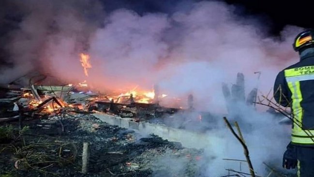 Desconocidos quemaron una casa y un galpón en Lautaro