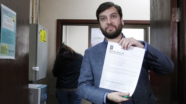 Raúl Soto hizo efectiva su renuncia a la Democracia Cristiana