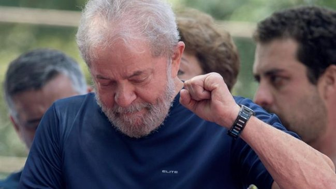Tras fisura jurídica, la defensa de Lula pidió anulación de condenas
