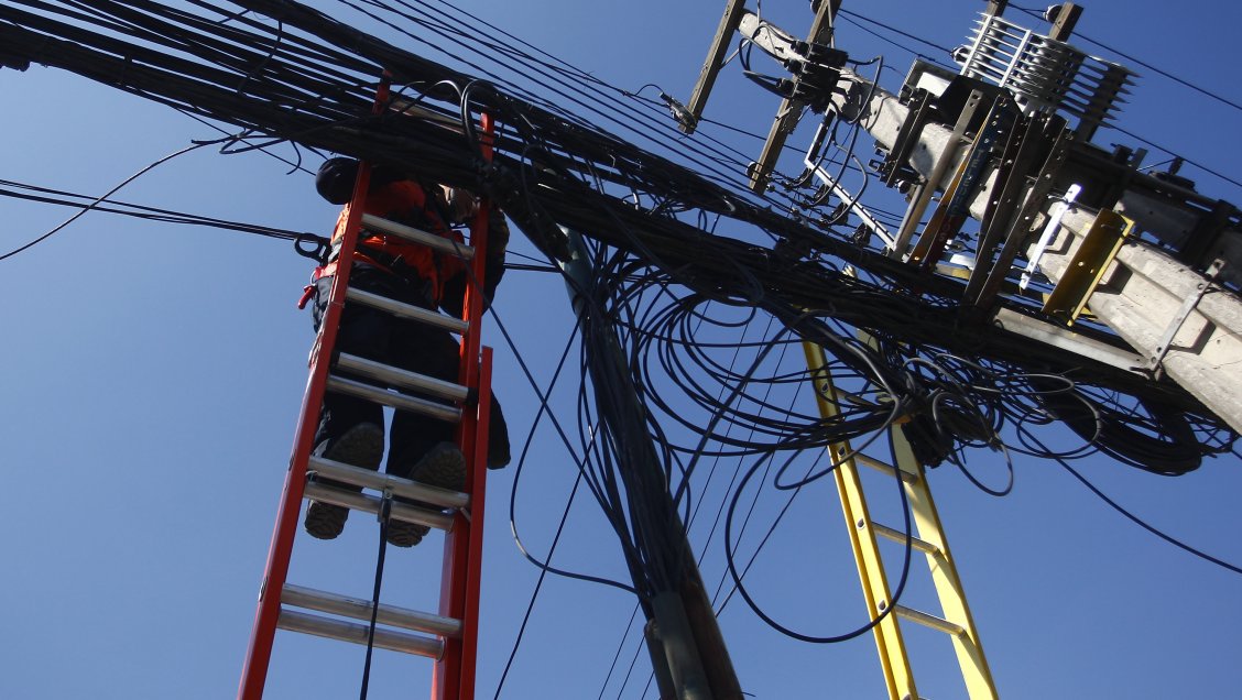 Gobierno publicó lista de empresas cuyos trabajadores no tendrán derecho a huelga