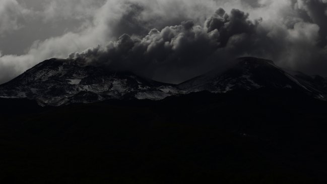 Complejo Volcánico Nevados de Chillán registró un nuevo evento explosivo