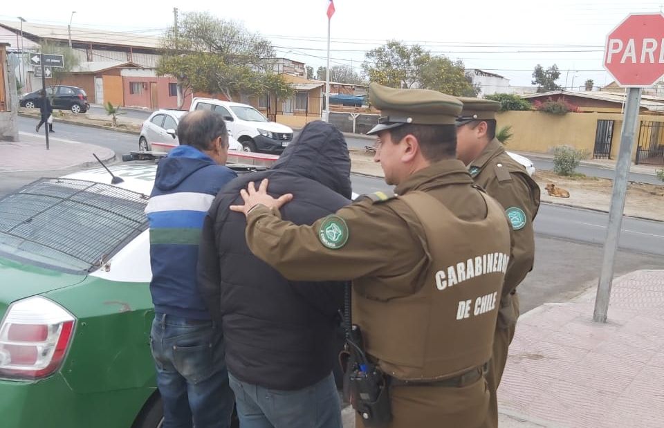 Hombre agredió a un carabinero durante un control policial en Caldera