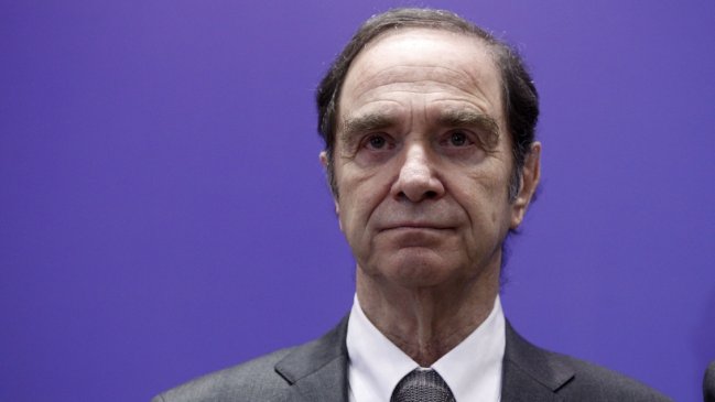 Ministro Larraín por 