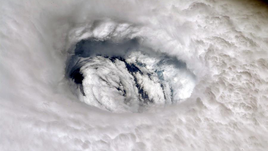 Dorian deja cinco muertos en Bahamas