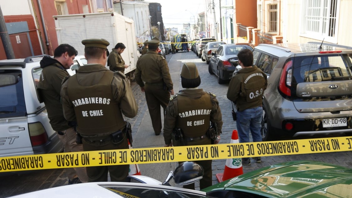 Tribunal amplió plazo de investigación por asesinato de turista canadiense en Valparaíso