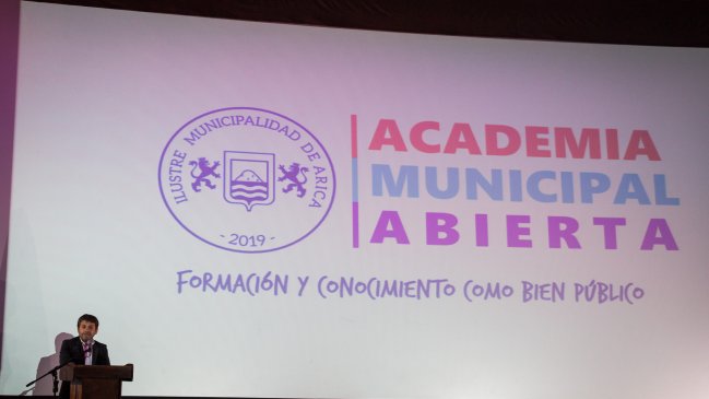 Academia Municipal Abierta: El ambicioso proyecto que busca mejorar la educación en Arica