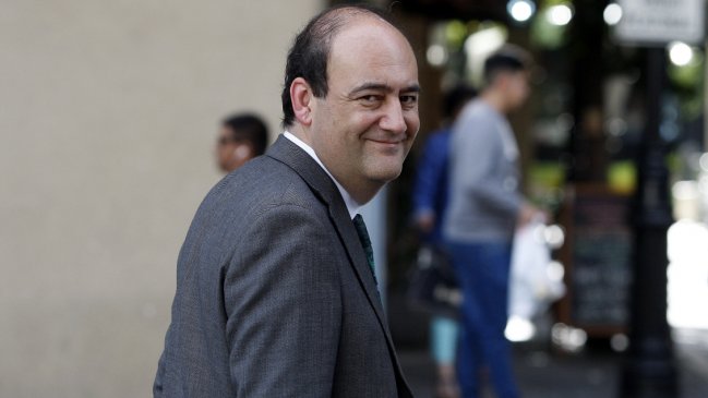 Patricio Zapata defenderá proyecto de las 40 Horas ante el Tribunal Constitucional