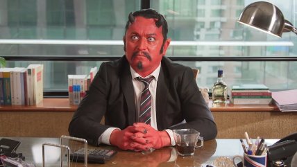 Daniel Alcaíno se convierte en el diablo y califica a las AFP como 