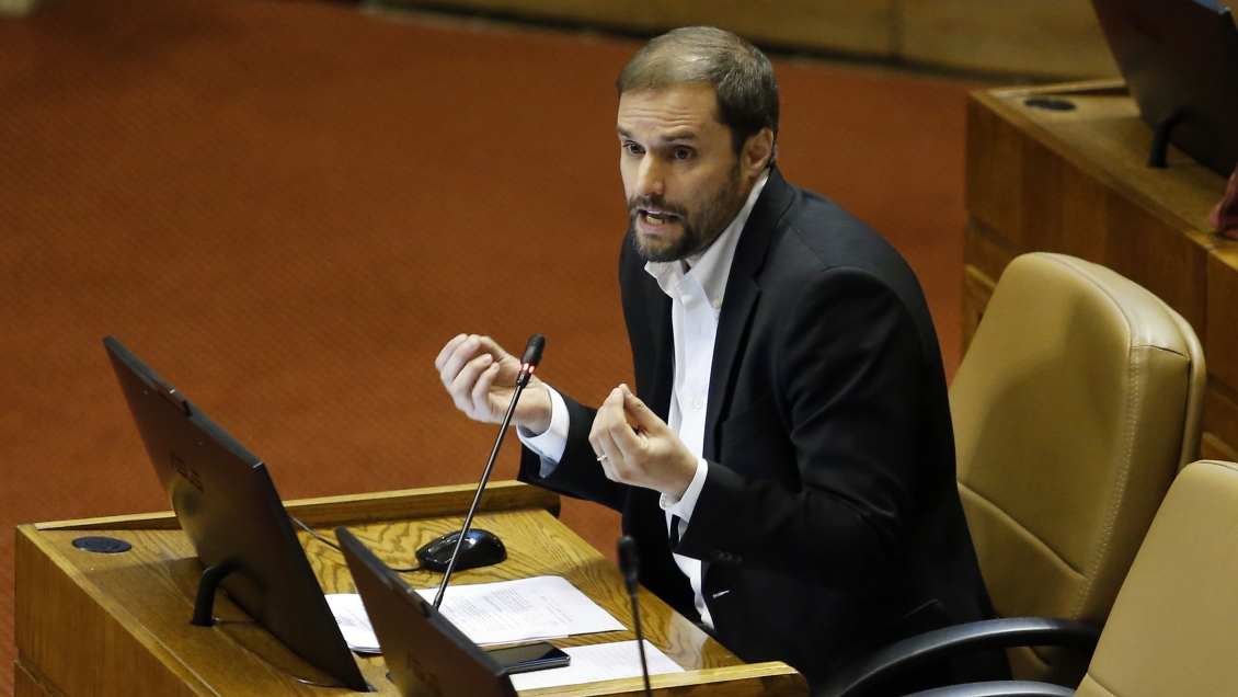 Bellolio responde a nuevas críticas de embajador chino: 