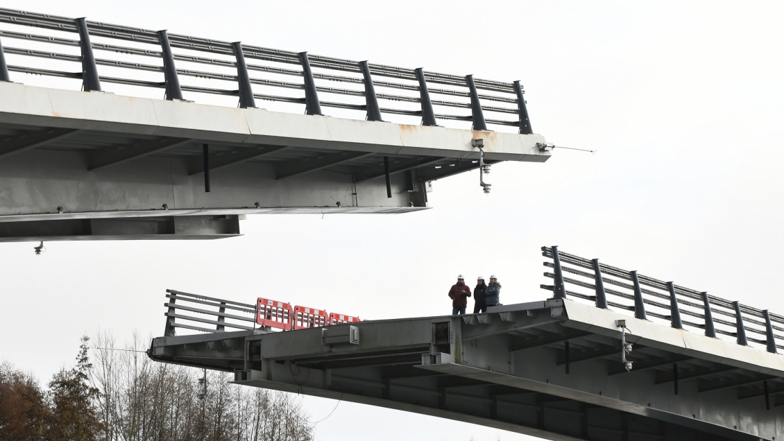 Ex ministro: Fallo a favor de la constructora del Cau Cau es un revés para todos los gobiernos