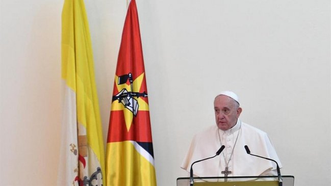 El papa enrostró a los jóvenes el 