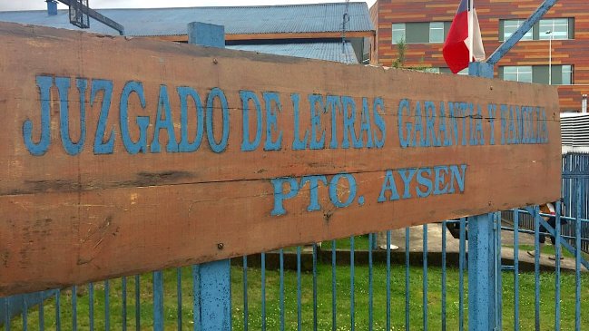 Formalizan a dos doctoras y una matrona por negligencia médica que provocó muerte fetal en Aysén