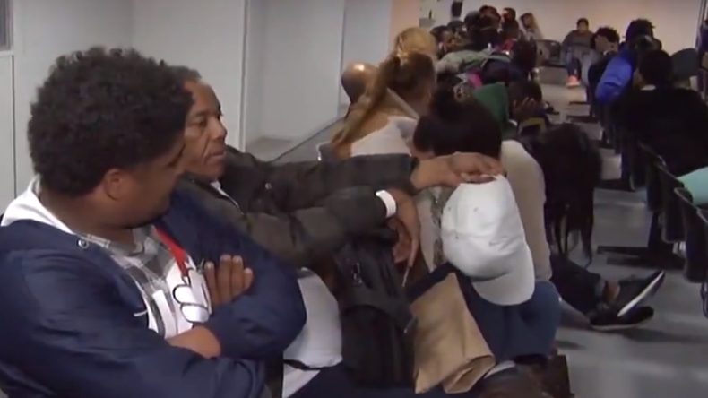 Gobierno expulsó a más de 60 ciudadanos dominicanos en un avión militar