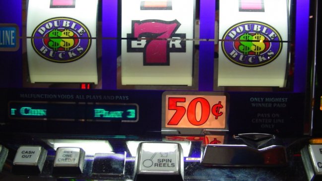 Rengo: Prohibirán funcionamiento de tragamonedas en locales que no cuenten con permiso