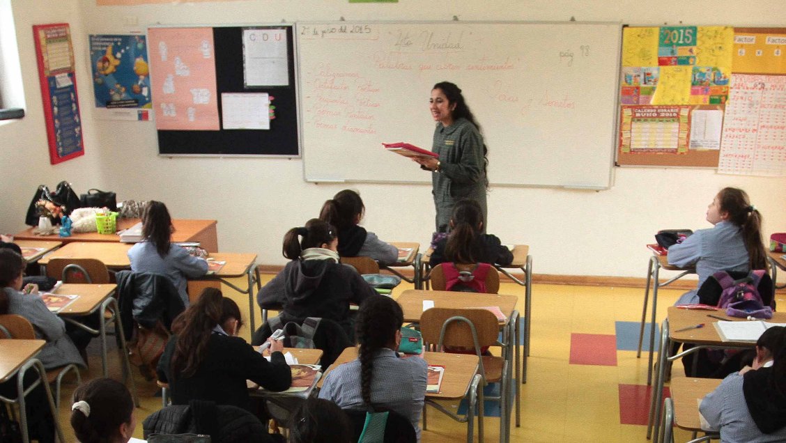 ACES rechazó cambios curriculares: Quienes toman las decisiones están tomando café en una oficina