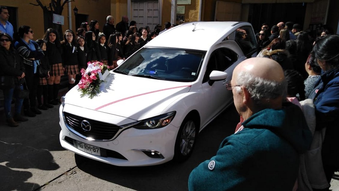 Más de 300 personas asistieron al funeral de la niña muerta en un colegio de Concepción