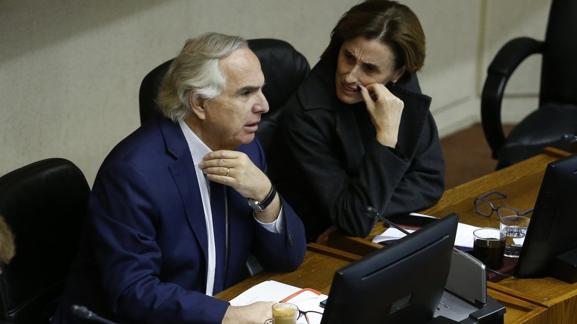 Chadwick pide a acusadores de Cubillos 