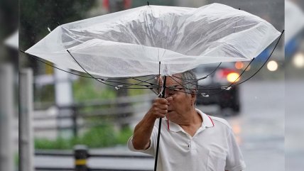  Tifón Faxai provoca los primeros estragos en Japón  