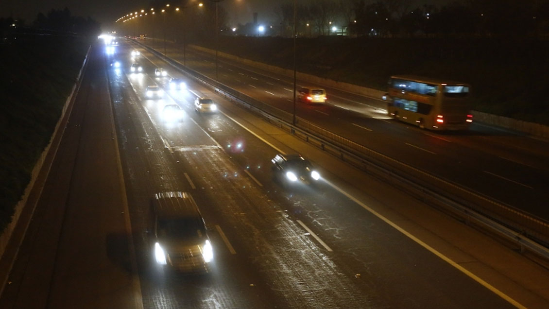 Triple colisión por alcance deja dos lesionados en Vespucio Sur