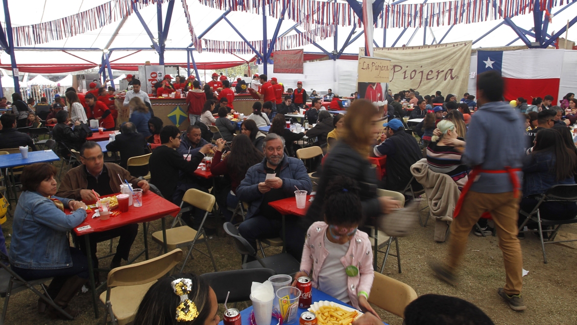 Estas son las multas que arriesga el comercio que no respete feriados irrenunciables