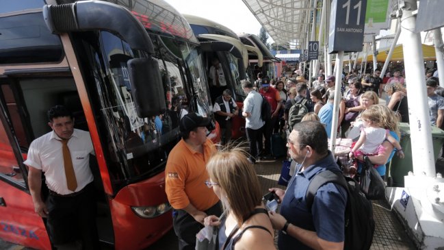 Conoce cuánto subirán los pasajes de buses durante las Fiestas Patrias