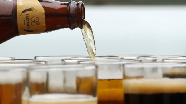 Fondas del Parque O'Higgins se comprometieron a no vender alcohol a menores de edad