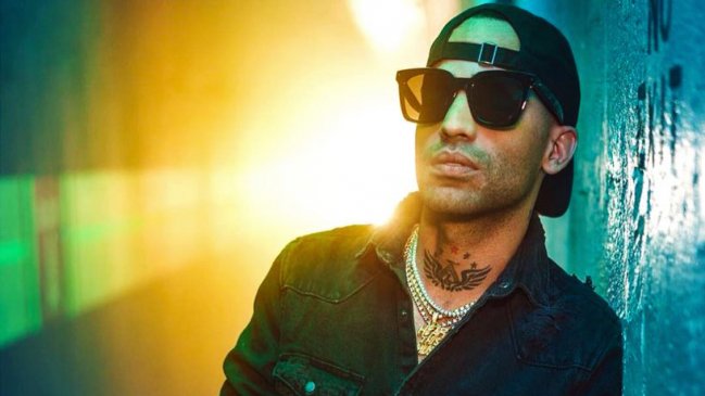 Reggeatonero Arcangel fue hospitalizado por problemas de salud