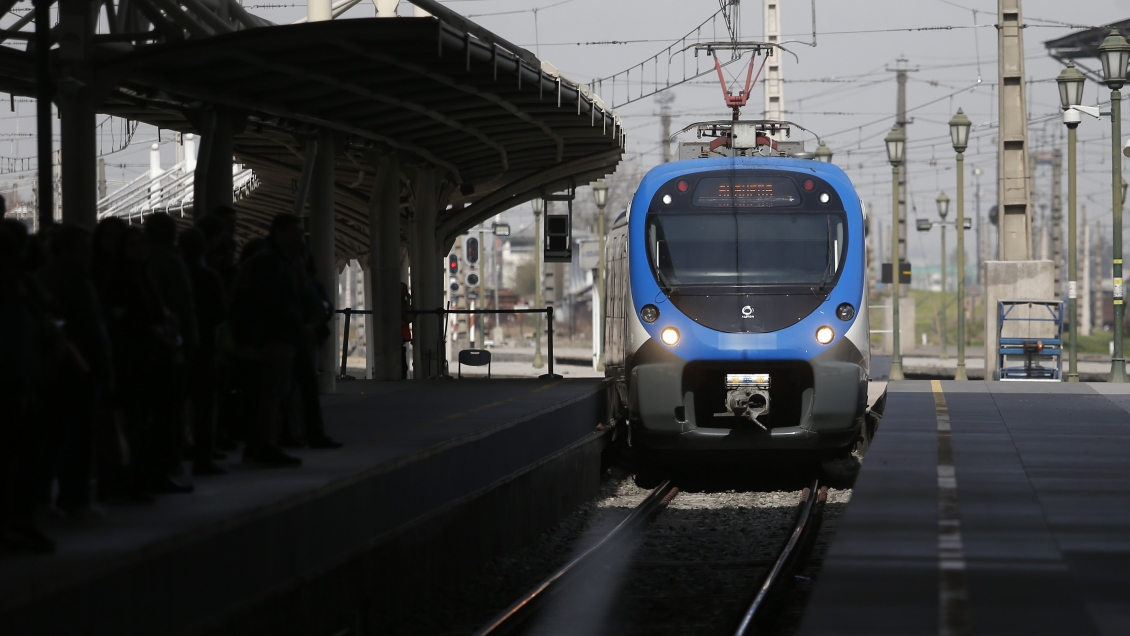 Un hombre murió arrollado por el Metrotren en Lo Espejo