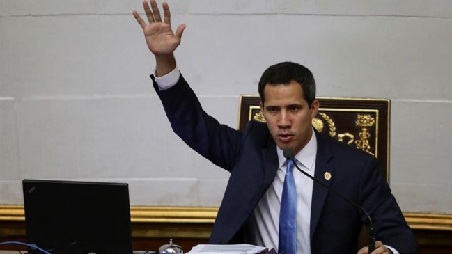 Oposición acordó mantener a Guaidó como líder del Parlamento hasta echar a Maduro