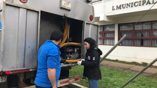 Municipio de Puerto Octay prioriza entrega de agua para adultos mayores