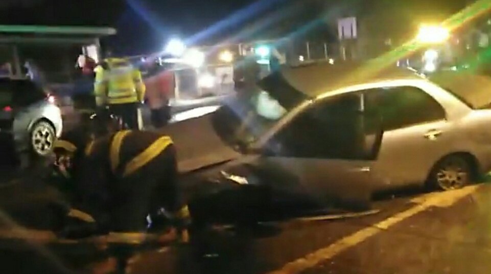 Accidente vehicular dejó cinco personas lesionadas en Castro