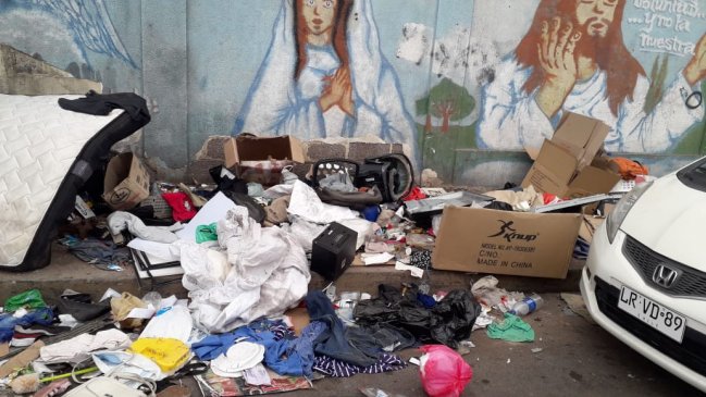 Realizan operativo de limpieza de emergencia en Iquique