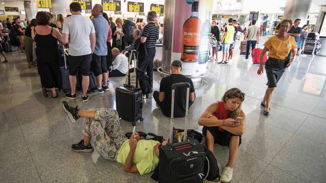 Casi 15 mil turistas de Thomas Cook han sido repatriados