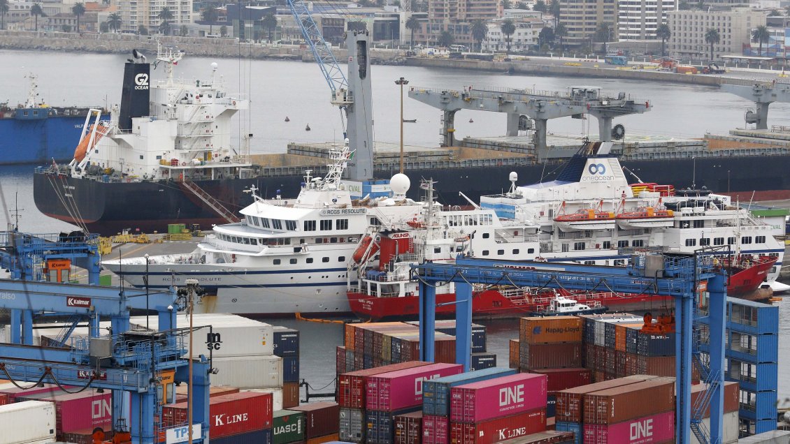Autoridades de Valparaíso pedirán al Gobierno construcción de muelle exclusivo para cruceros