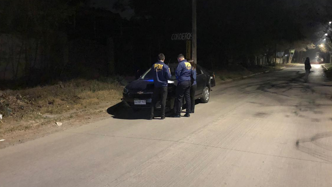 Conductor de app en riesgo vital tras ser baleado por asaltantes en La Pintana