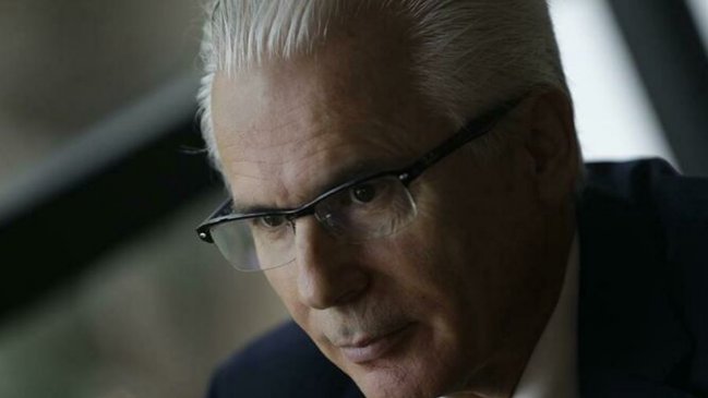 Baltasar Garzón expresó su indignación por dichos de Bolsonaro contra Bachelet