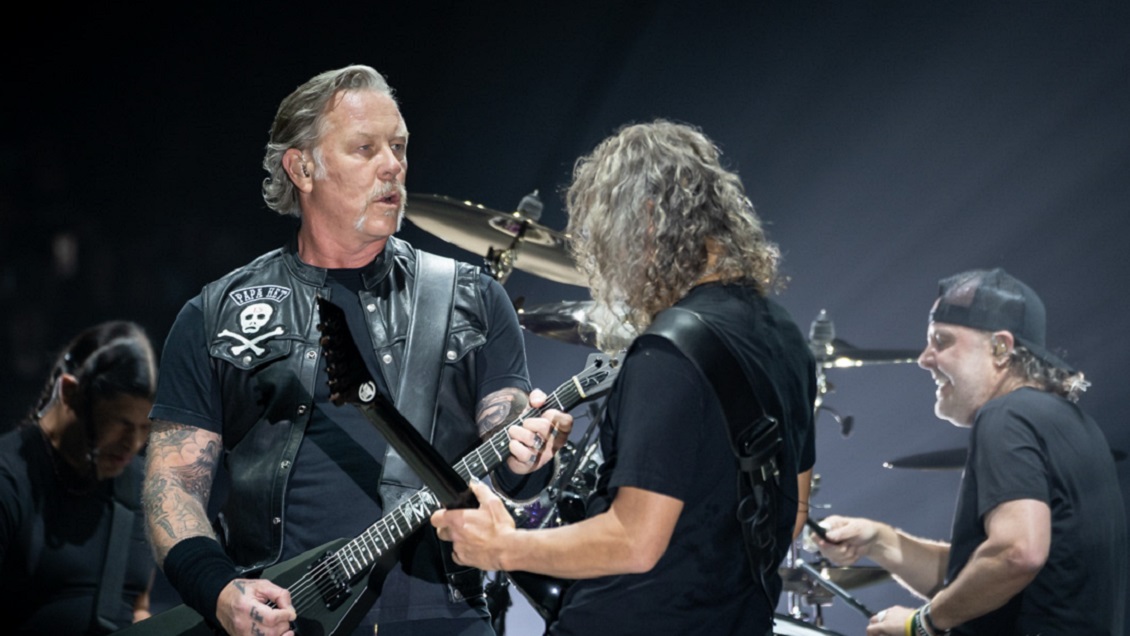 Metallica cancela gira por ingreso de James Hetfield a rehabilitación