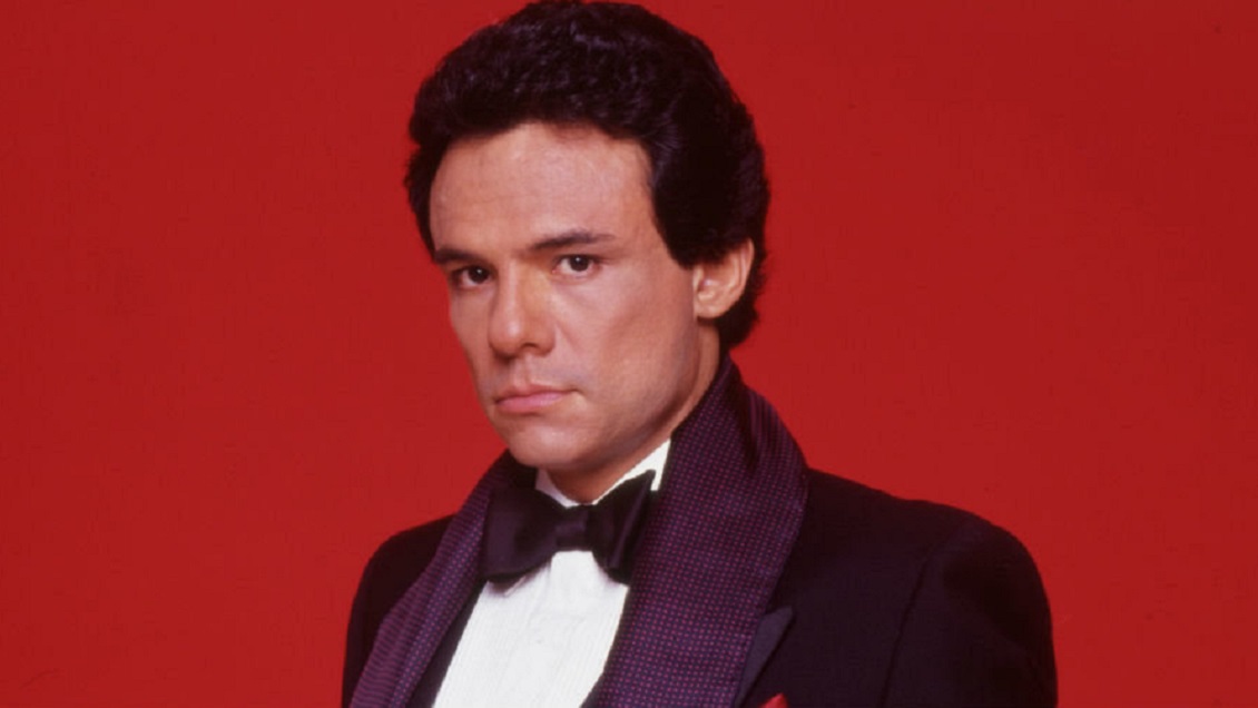 10 canciones inolvidables de José José