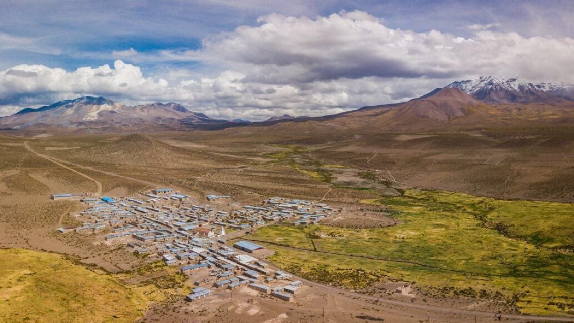 Conaf aplicará proyecto para proteger del cambio climático al Volcán Isluga