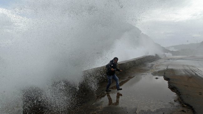 Marejadas afectarán desde hoy las costas entre Aysén y Arica